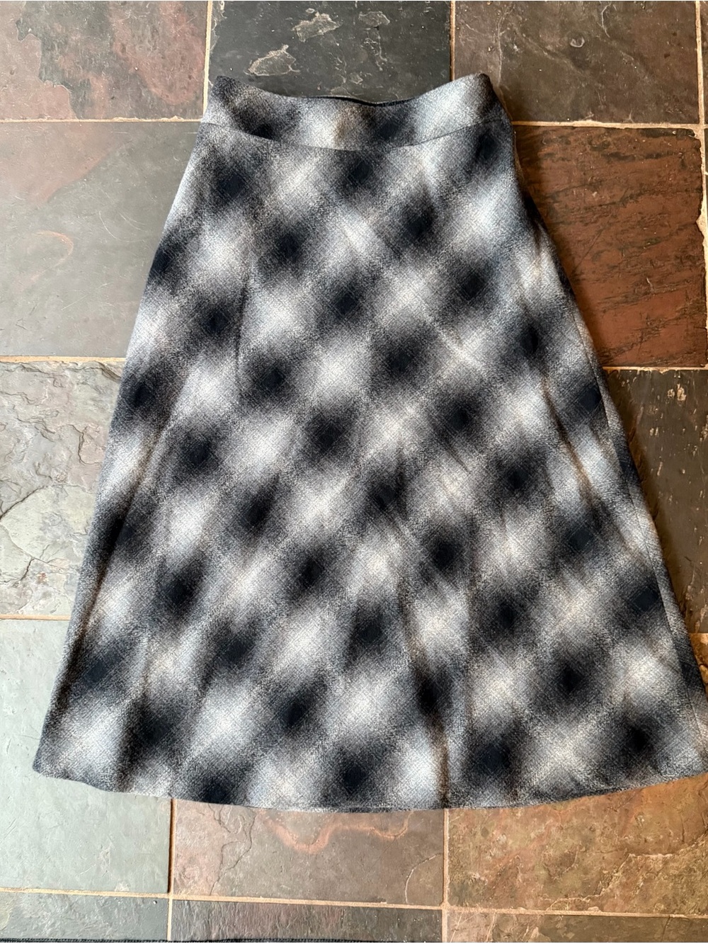 VTG Eddie Bauer Black and Gray wool with lining A-Line Plaid Skirt- 12